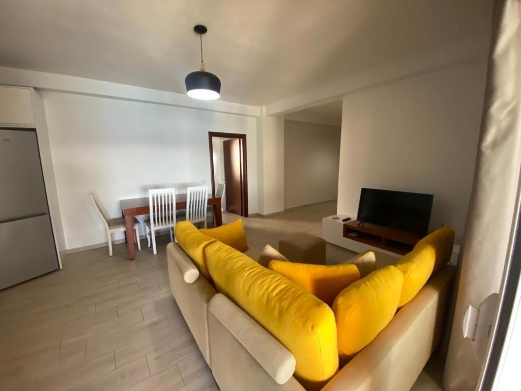 Cava Apartments Sarande Phòng bức ảnh