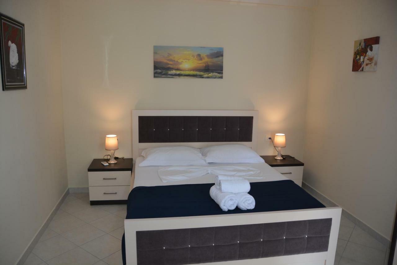 Cava Apartments Sarande Ngoại thất bức ảnh